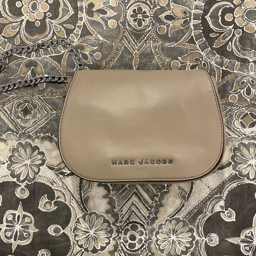 Tan Marc Jacobs Crossbody Bag